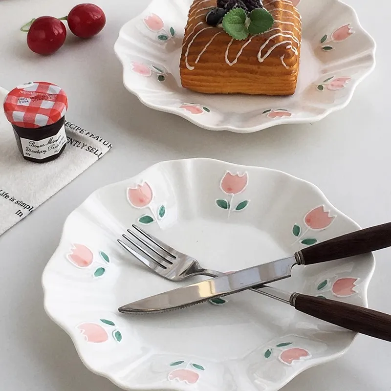 Wholesale Ceramic Plates With with Tulip Floral Relief 2