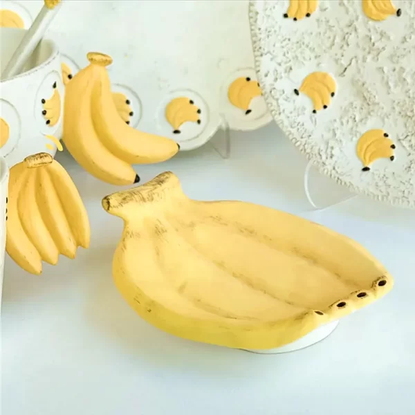 Ceramic Tableware Set in Bulk with Vintage Banana Design 2