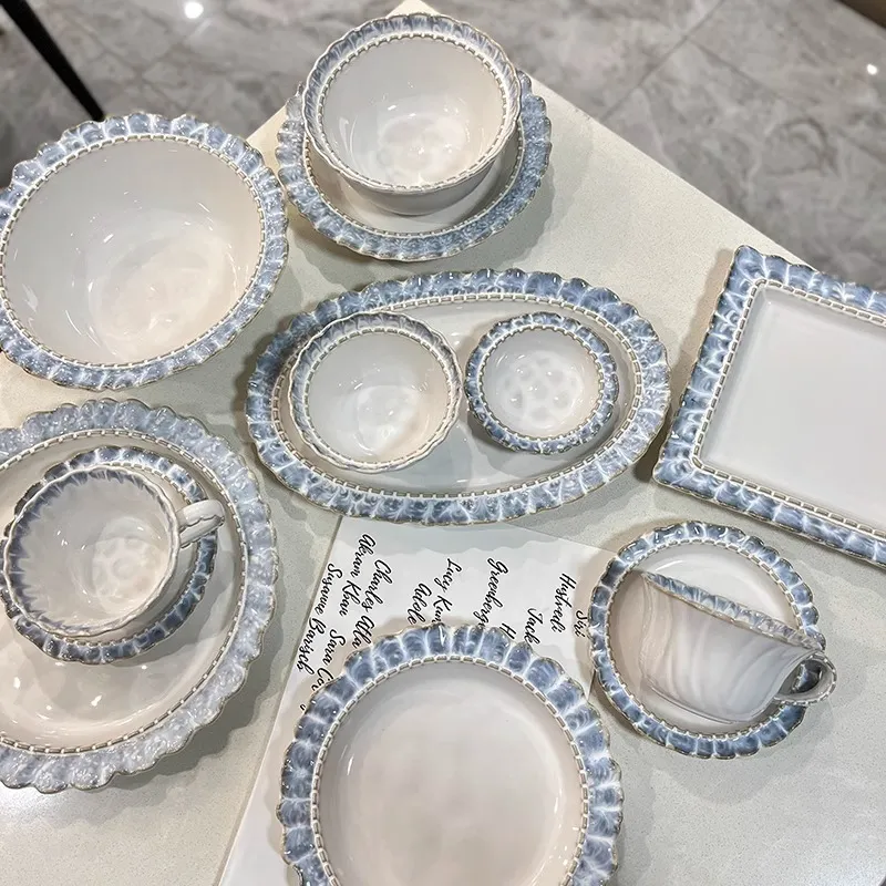 Wholesale Ceramic Dinnerware Vintage Blue Rim Plate Set 1