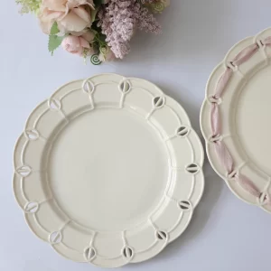 Wholesale Porcelain Plates with European Vintage Lace Cutout Design 2